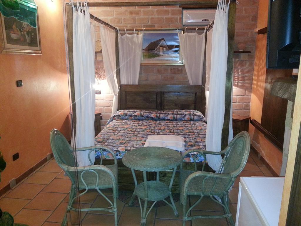 Residence Villa Giada Cabras Room photo